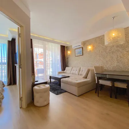Appartamento Harmony Palace - Private - Bsr